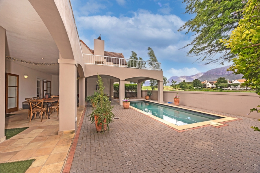 3 Bedroom Property for Sale in Boschenmeer Golf Country Estate Western Cape